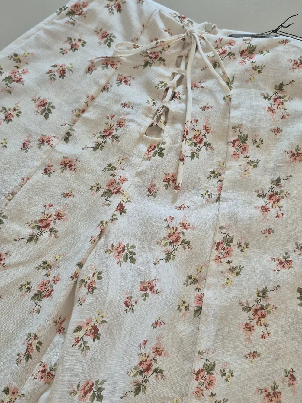 NWT Reformation Cream Set Floral Crop Top & Cropped Wide-Leg Pants, Size 8
